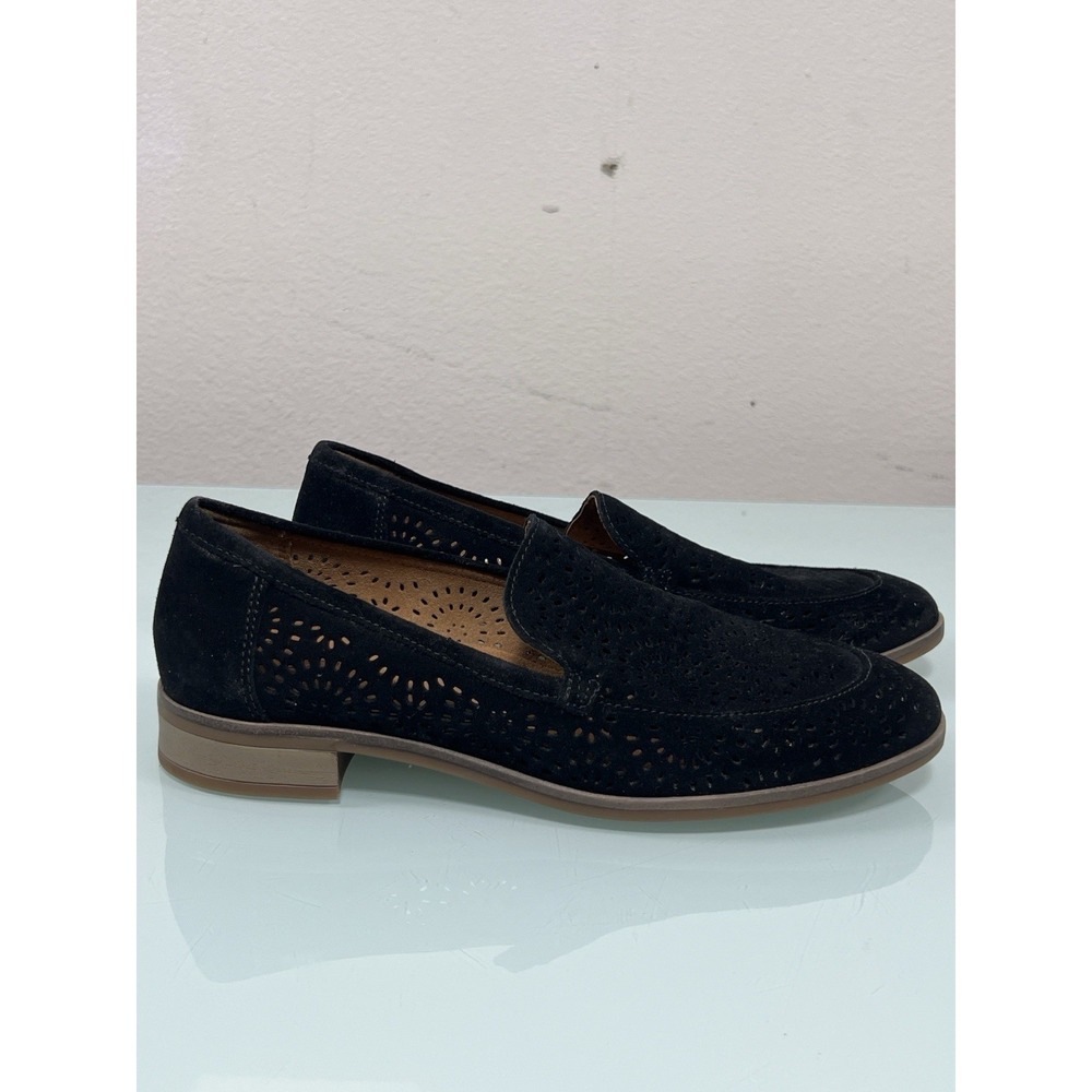 Clarks Collection Women's Size 8 Black Suede Loafers Slip On Comfort Shoes